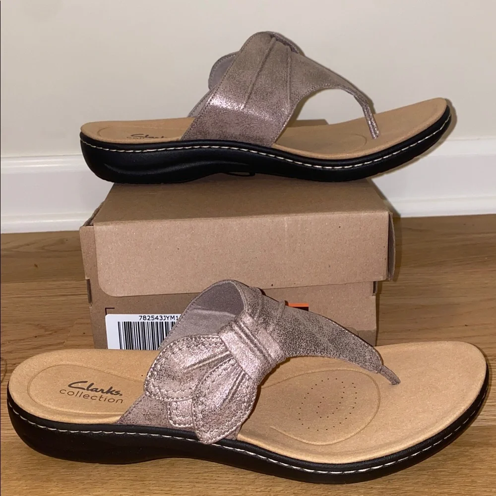 Clarks Laurieann Rae Sandal in Taupe Metallic 12W